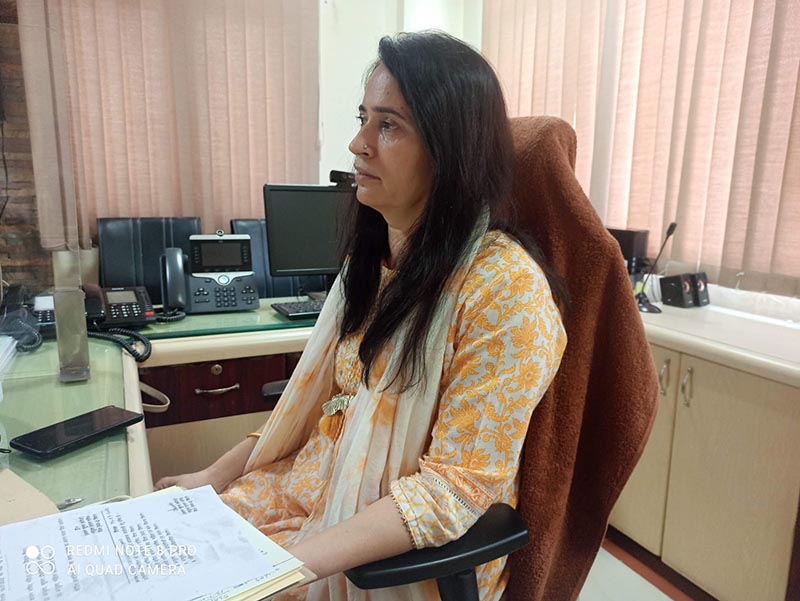 गुरूवार को आईएएस अधिकारी रेणु जयपाल ने आयुक्त महिला अधिकारिता (Commissioner of Women's Empowerment) का पदभार ग्रहण कर लिया।