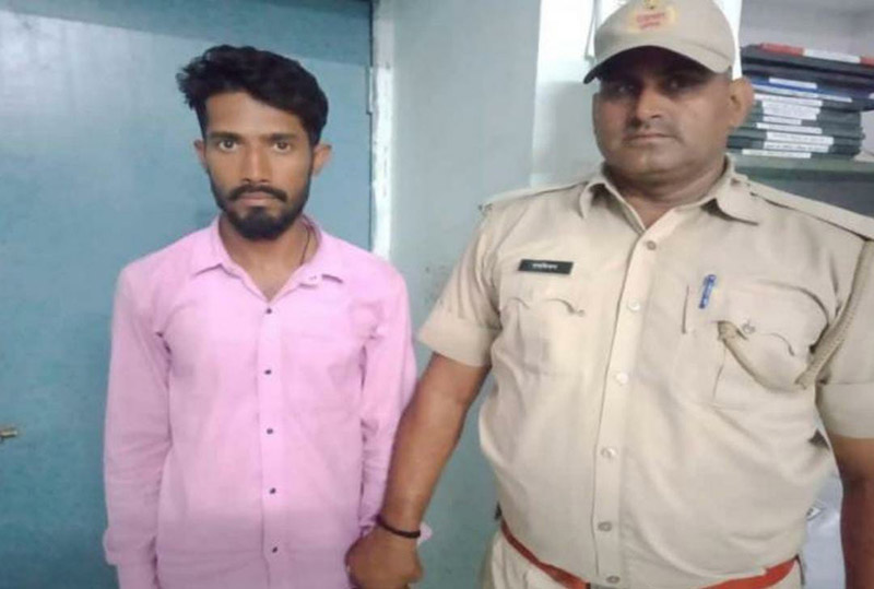 The News World 24 कोल्डड्रिंक में नशीला पदार्थ मिलाकर पीड़िता से दुष्कर्म (Rape) करने वाला वांछित आरोपी गिरफ़्तार।